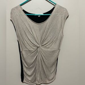 Loft Women’s Tank Top - Medium